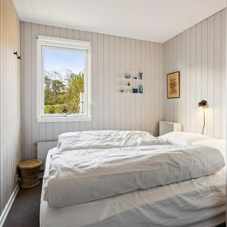 Vanna - 500m From The Sea By Interhome *